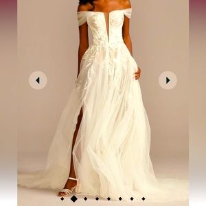 Galina Signature wedding dress & veil